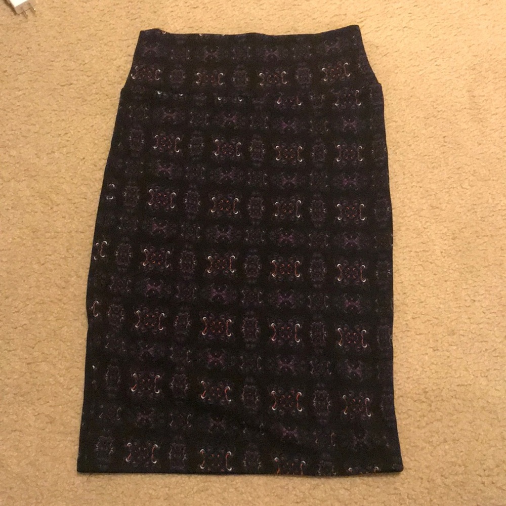 LuLa Roe skirt!!